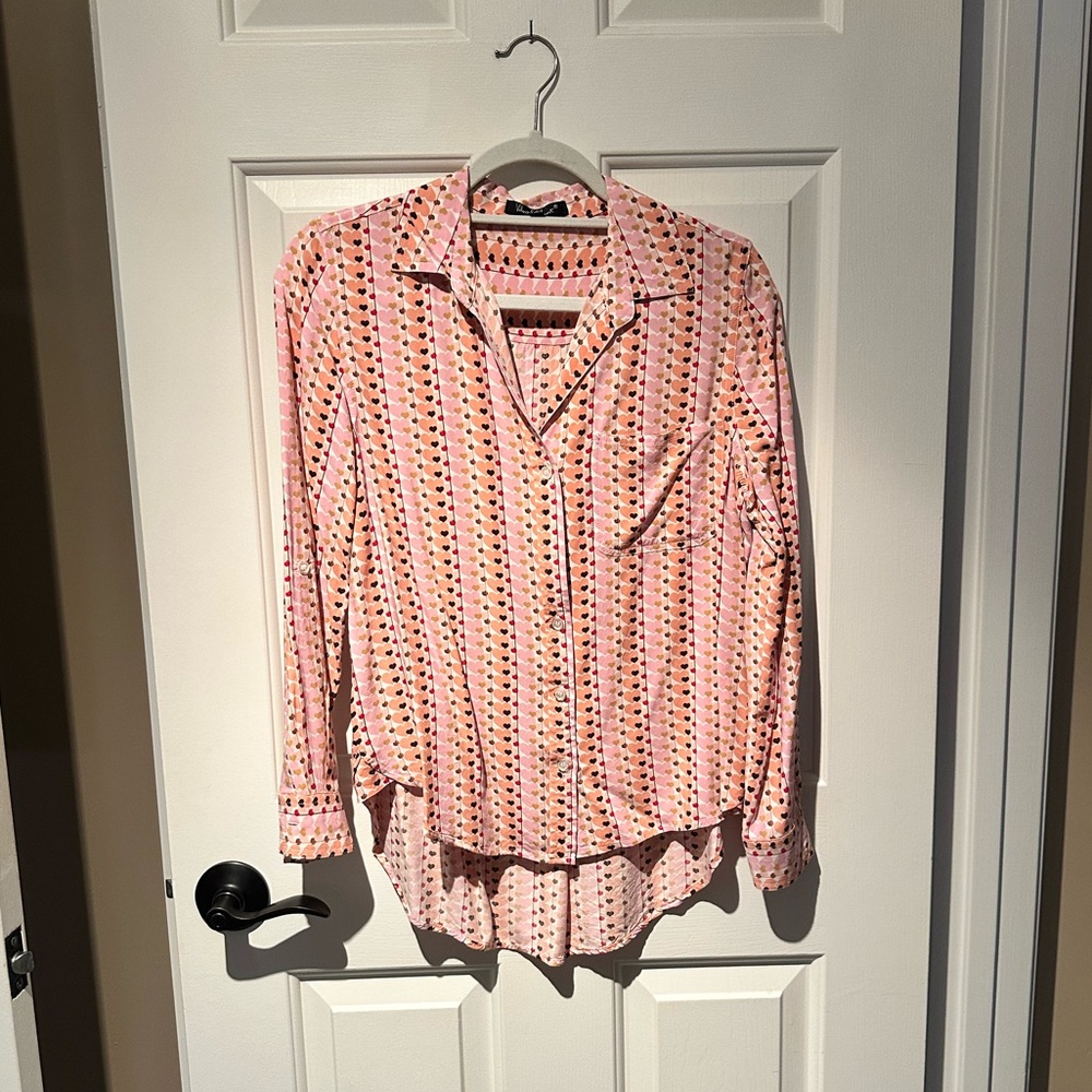 Heart Print Button Down Blouse. By Velvet Heart. Size Small